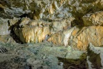In der Schillat-Höhle