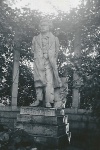 Beethoven - Denkmal in Heiligenstadt - Juli 1940 Beethoven - Denkmal in Heiligenstadt - Juli 1940